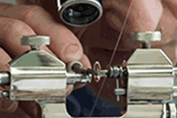 天津卡地亚石英表保养地址