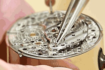 天津卡地亚换手表电池