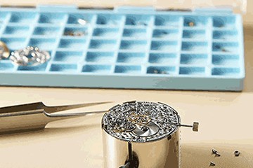 天津卡地亚授权保养中心地址