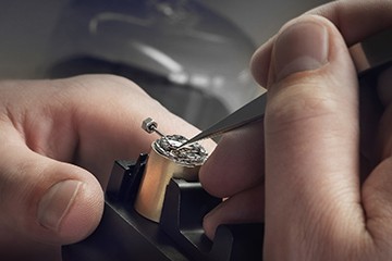 天津卡地亚手表官售后维修网点位置