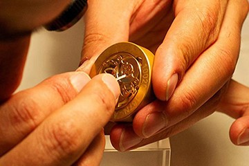 天津卡地亚手表维修服务点地址查询